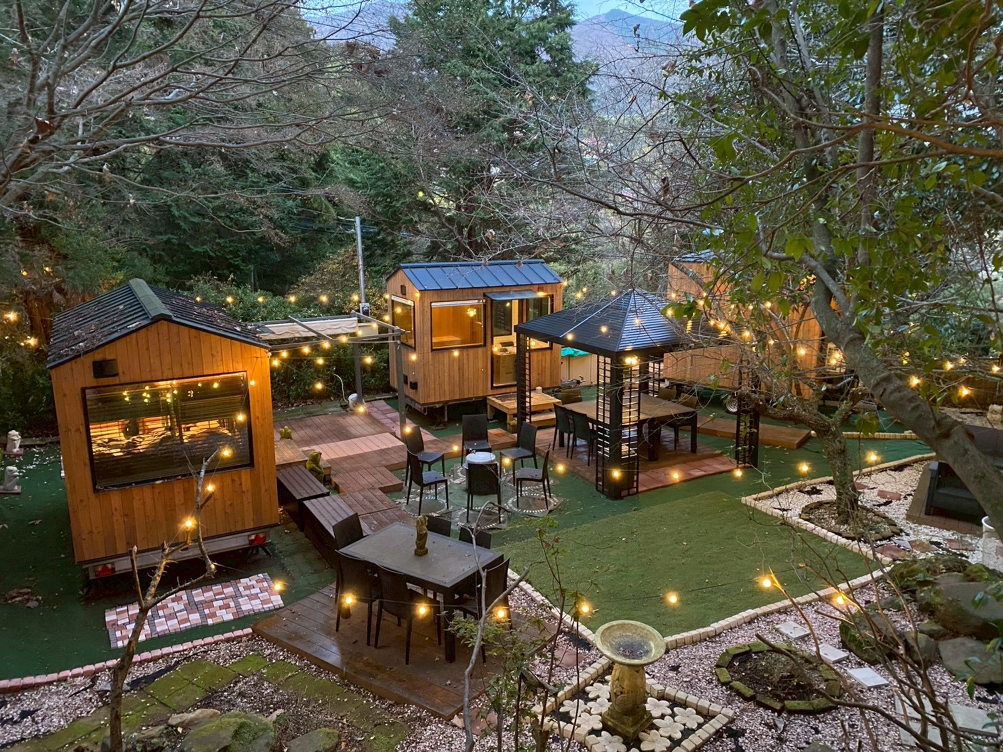 Camp Republic 湯河原 万葉公園